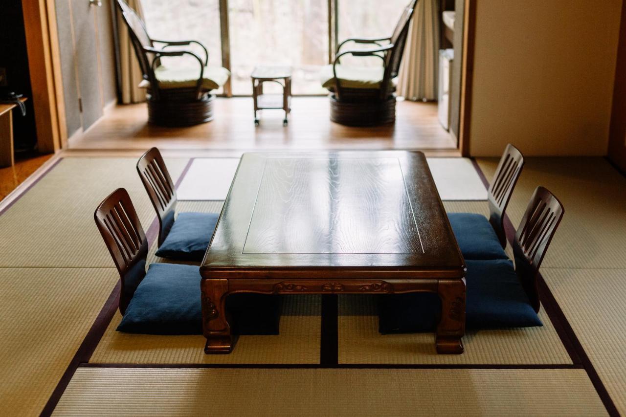 Hisaeya Ryokan Fujioka Buitenkant foto